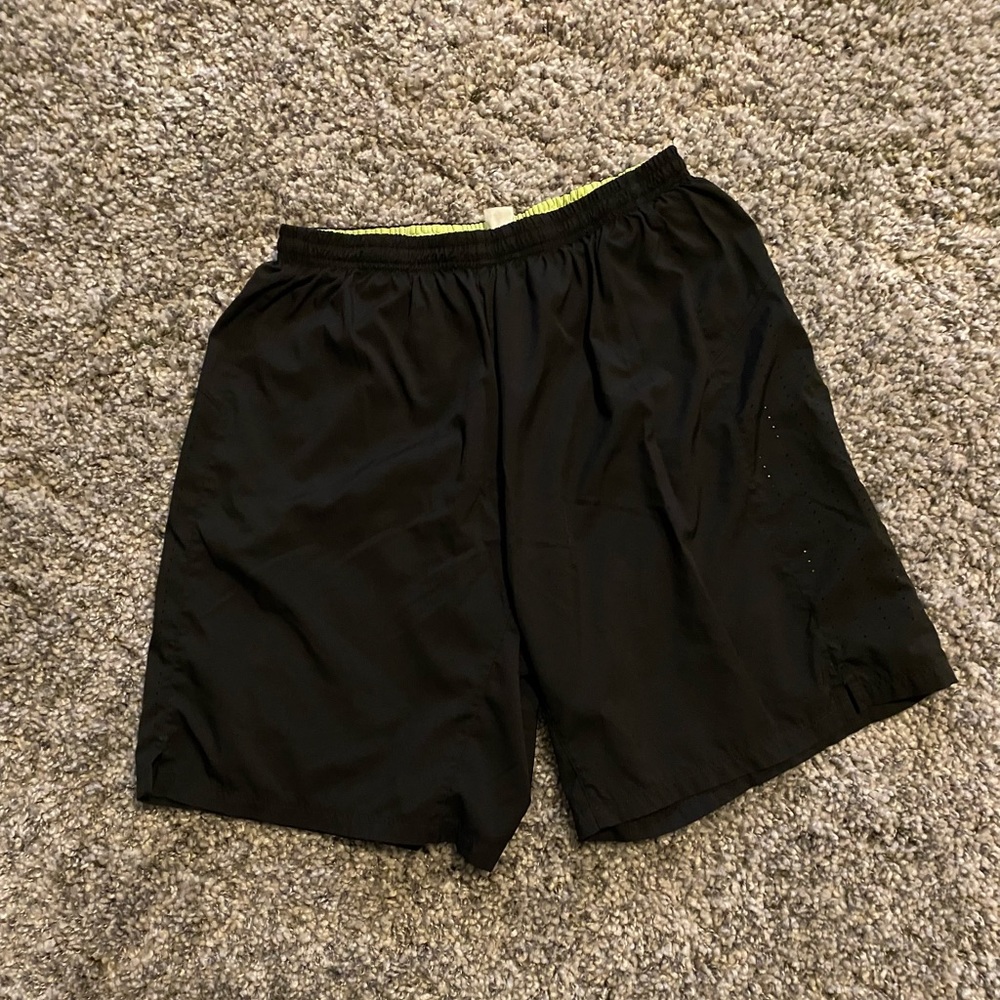 Athletic shorts